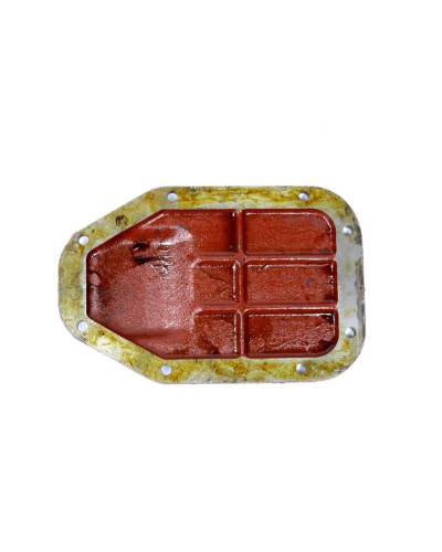 Кришка права(вир-во Білорусь,МТЗ)